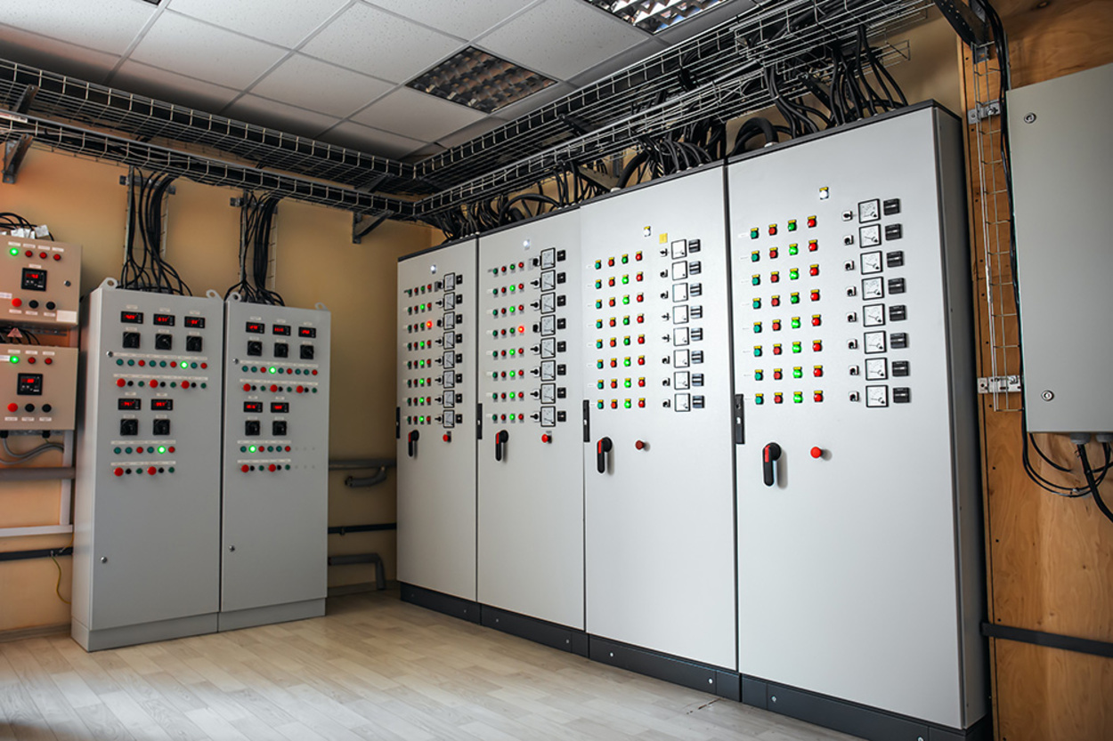 Schalt­anlagen­bau bei Elektro Kühleis GmbH in Absberg