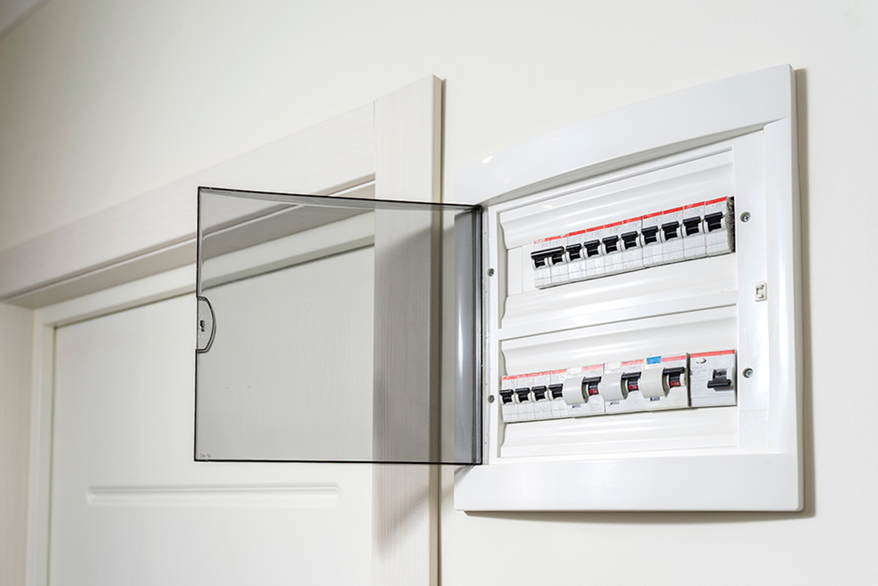 Über­spannungs­schutz bei Elektro Kühleis GmbH in Absberg